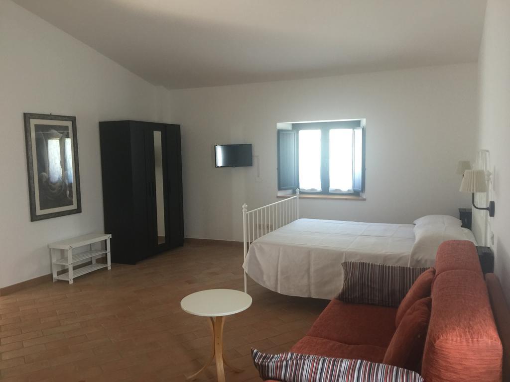 Appartamenti Il Criollo San Gimignano Exterior foto
