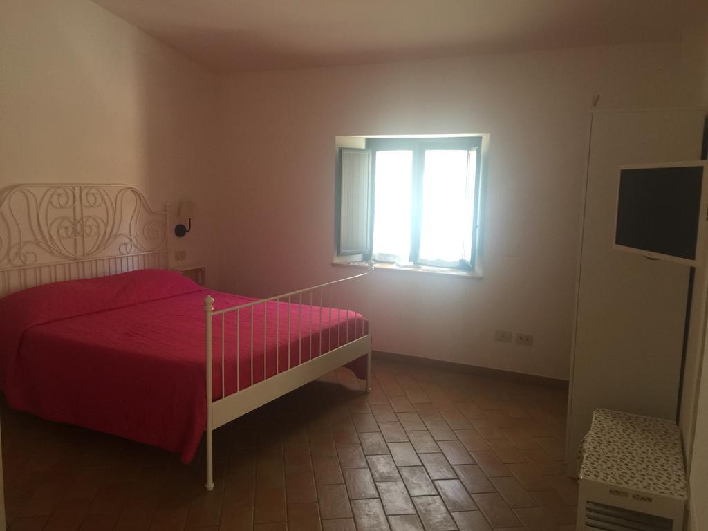 Appartamenti Il Criollo San Gimignano Exterior foto